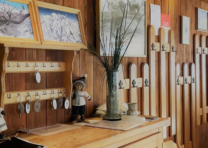 施瓦尔茨湖酒店 酒店