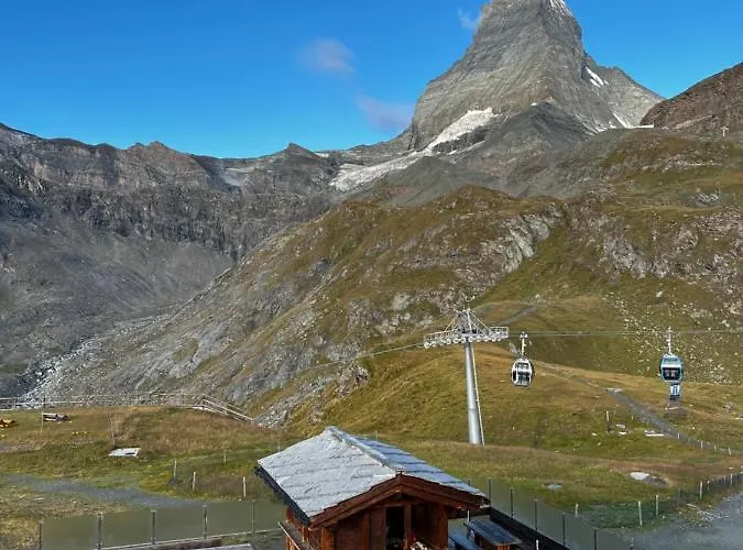 施瓦尔茨湖酒店